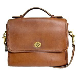 COACH Vintage Court Leather Shoulder Bag Tan Camel 9870 British Tan